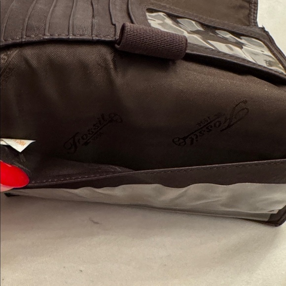 VTG! Fossil Dark Brown Leather Wallet - Picture 9 of 14